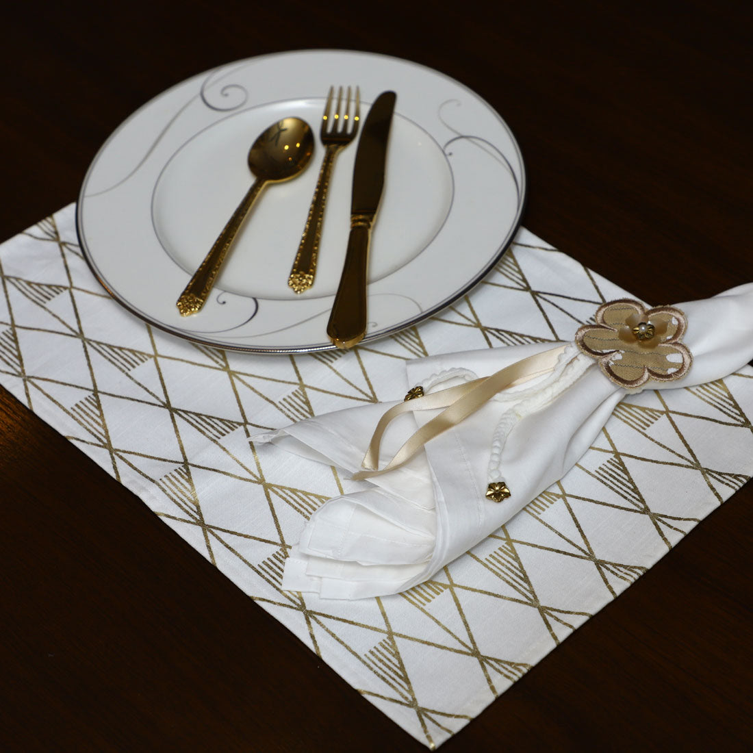 Place Mats for Dining - Set of 10